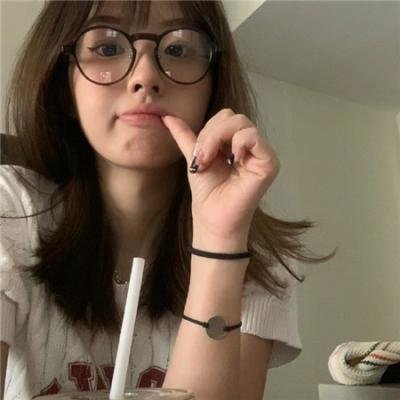 沦落风尘一妇人